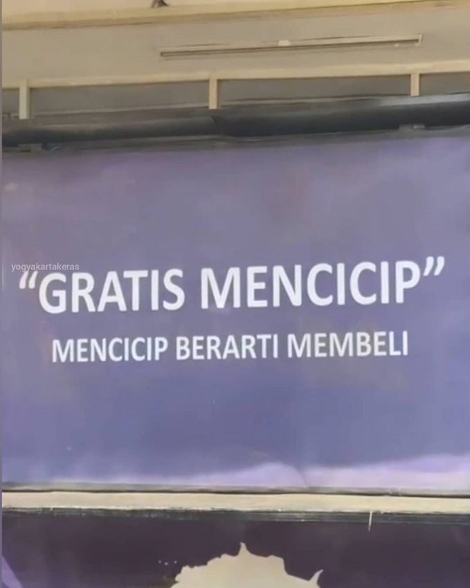 Promosi makanan yang kocak dan bikin senyum-senyum